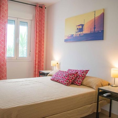 Noria Is A Comfortable Apartment With Patio And Large Terrace In Conil Conil De La Frontera Exterior photo